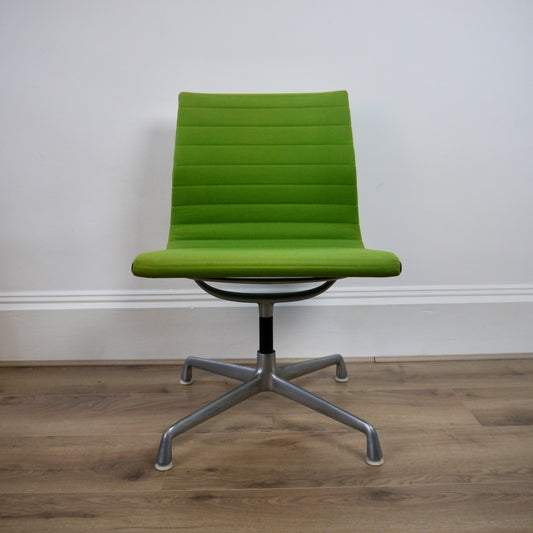 Eames Aluminium Chair EA 108 Herman Miller